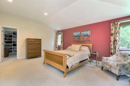 28 Brooks Rd s052