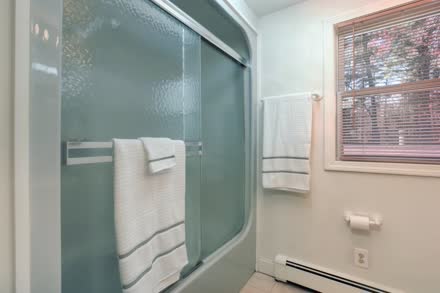 2 Seekonk St s021