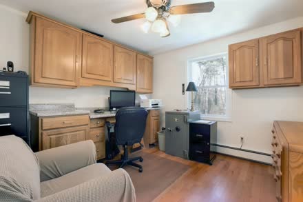 2 Seekonk St s028