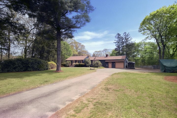 139 Grove St s009